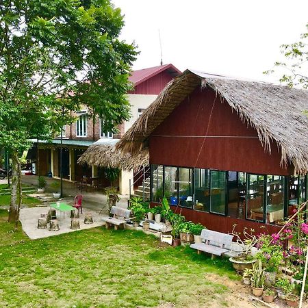 Cuc Phuong Bungalow Nho Quan Exterior foto