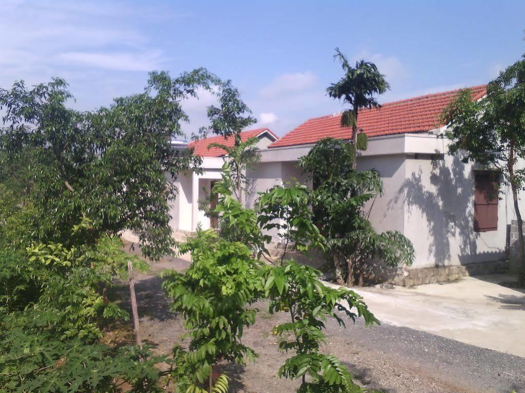 Cuc Phuong Bungalow Nho Quan Exterior foto